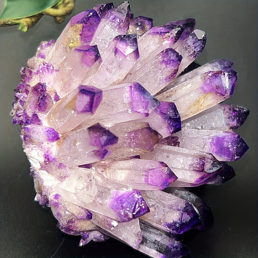 Gros Groupe de Cristaux Naturels - Inclusions Violet Foncé et Quartz Transparent, Spécimen Minéral Brut avec Facettes Natuelles – Décoration Élégante pour Maison/Bureau/Autel, Cadeau Spirituel Idéal (Anniversaires, Mariages, Pendaisons) Ornement en Dépôt
